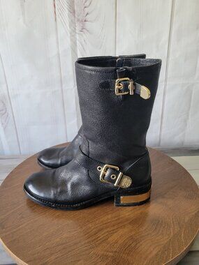Vince Camuto Black Silk Goat Leather Gold Accent Boots Women’s 9.5 Inside Zipper